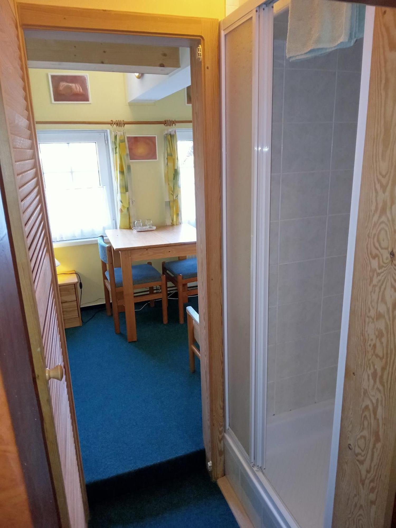 Hotel U Zeleneho Stromu - Zum Gruenen Baum Hřensko Dış mekan fotoğraf